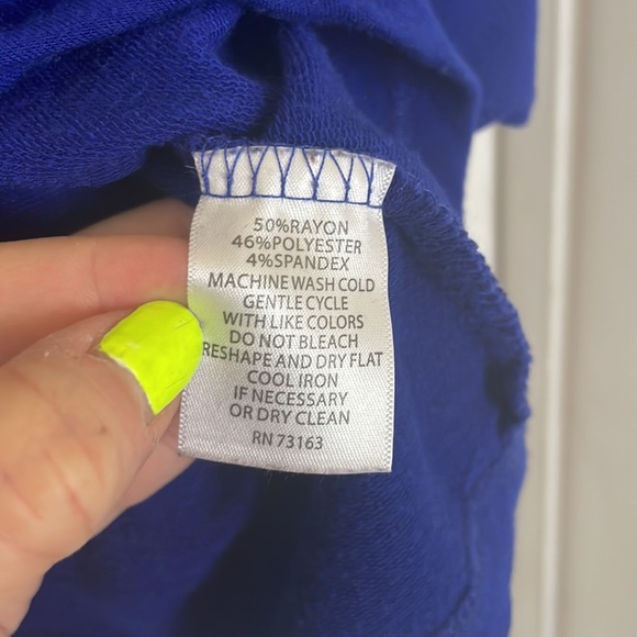 Cynthia Rowley Hoodie - Picture 4 of 7